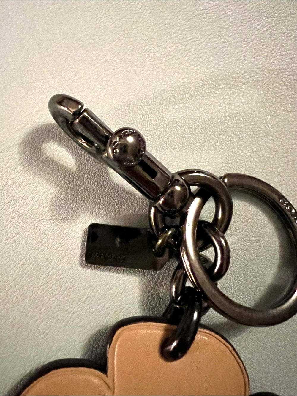 Coach Leather Tea Rose Flower Charm Keychain Gunmetal Studded Floral - Picture 9 of 14